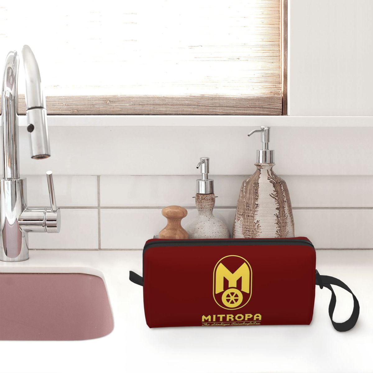 Mitropa 당신의 지속적인 여행 동반자 메이크업 가 - Your Beauty Makeup 리뷰 및 가격