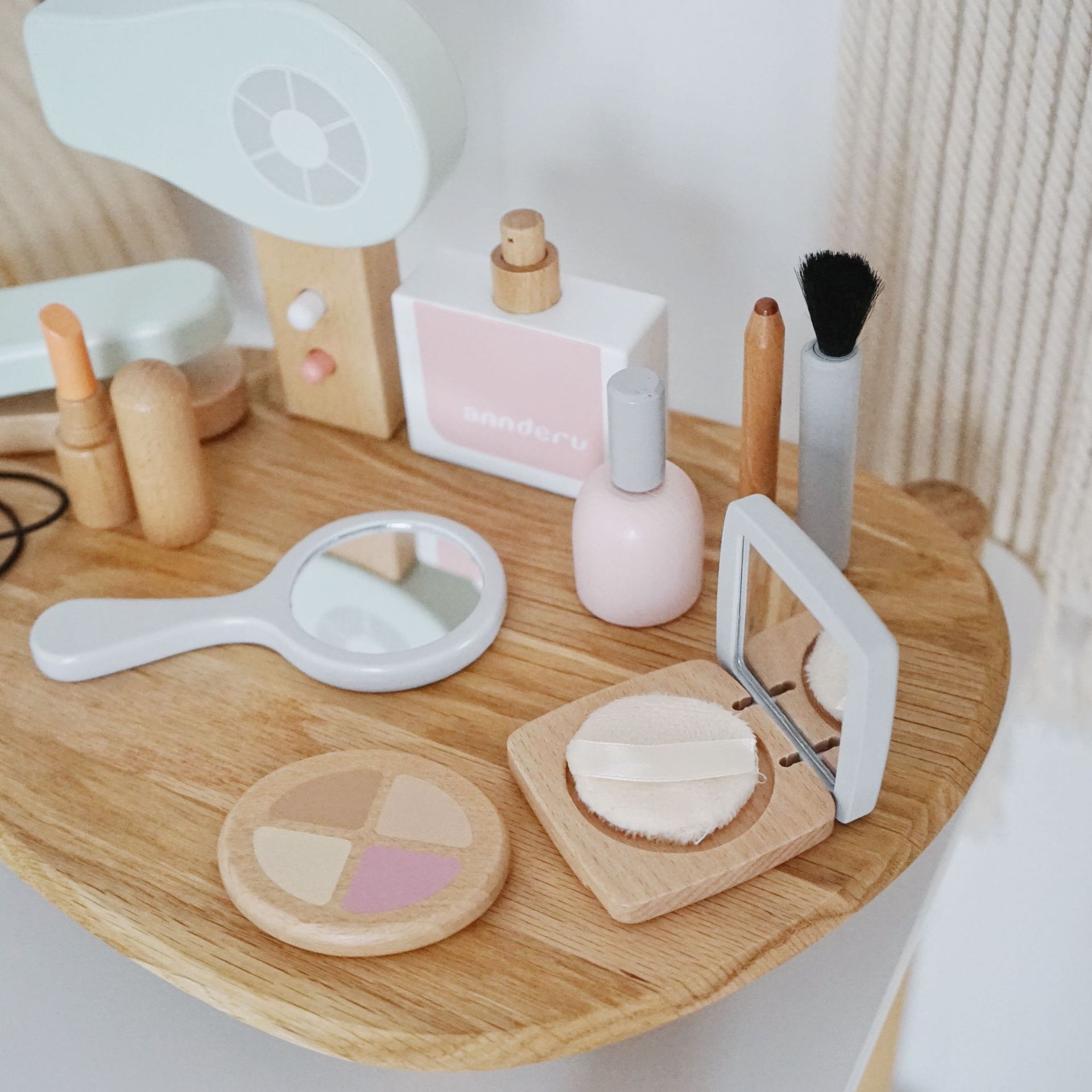 몬테소리 시뮬레이션 메이크업 역할 놀이 장난감 나무로  - Your Beauty Makeup 리뷰 및 가격