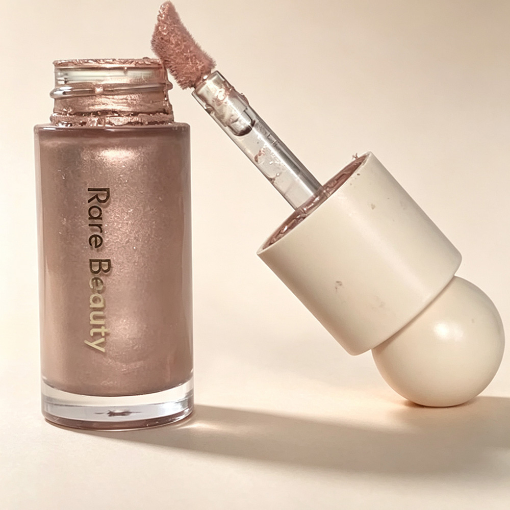 레어 뷰티 라이트 실키 하이라이터, 워터프루프 & 롱래 - Rare Beauty Makeup Highlighter 리뷰 및 가격